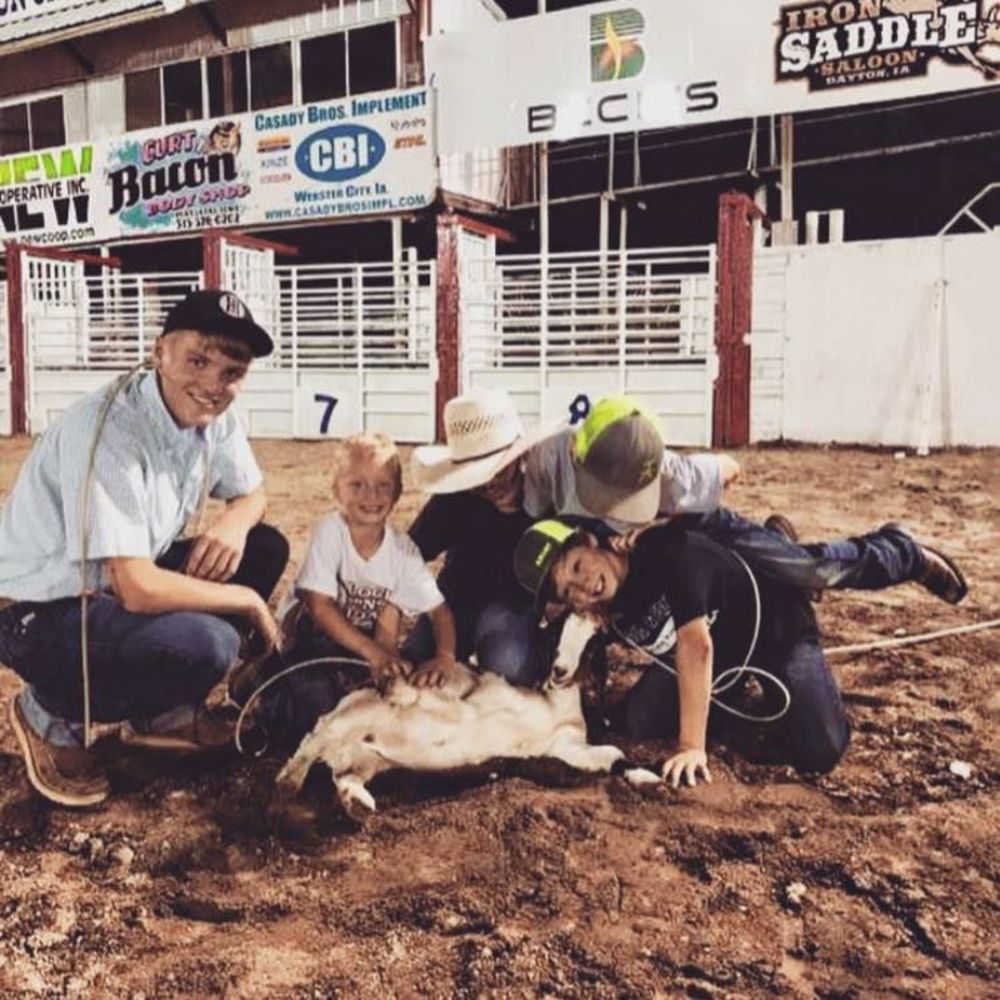 Meet your Posher, Dexter